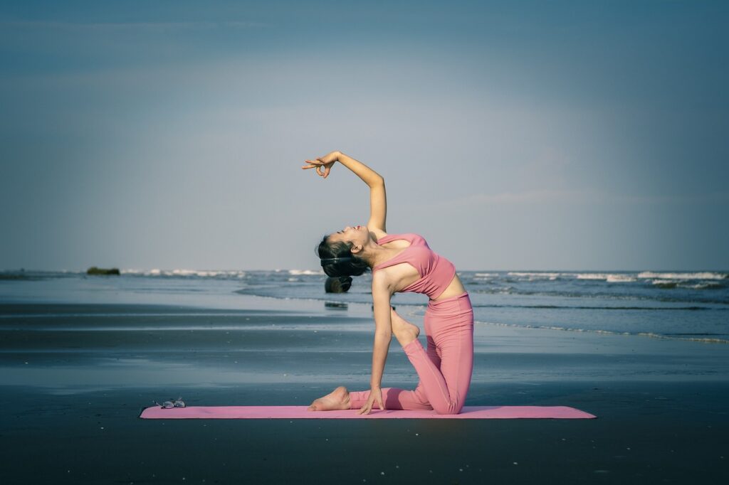yoga, girl, beautiful-4732209.jpg